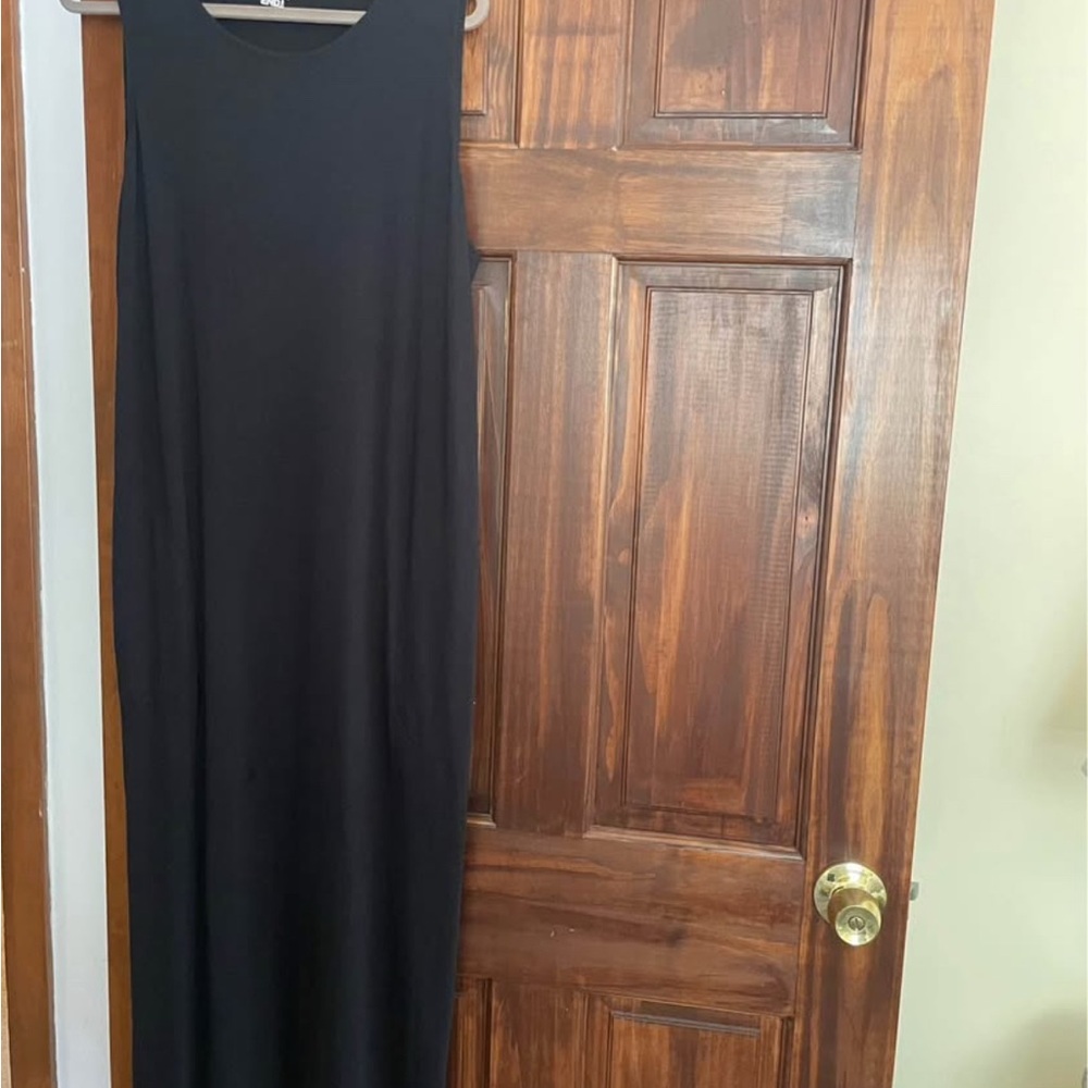 Lands' End Black Sleeveless Maxi Dress